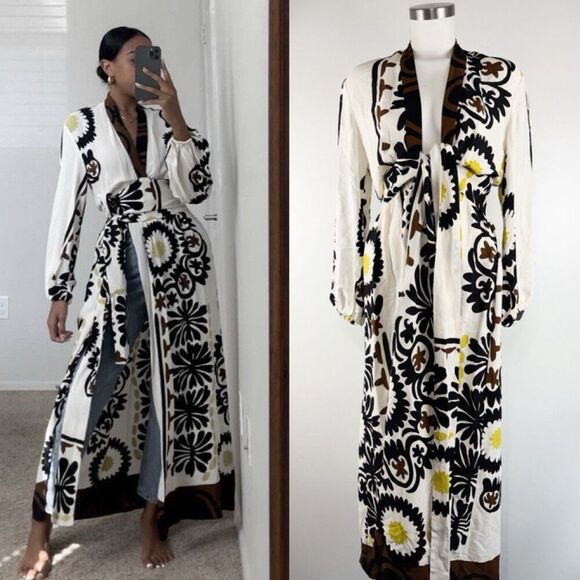 ZARA Blogger Fav WOMAN PRINTED WRAP DRESS XS - Picture 1 of 9